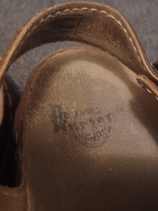 DR MARTENS PLATFORM BROWN SANDALS MEN\'S SIZE 10